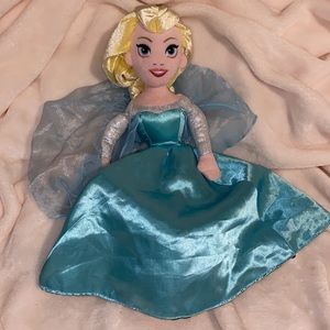 Disney Parks Frozen Elsa & Anna Princess reversible 15” plush flip doll